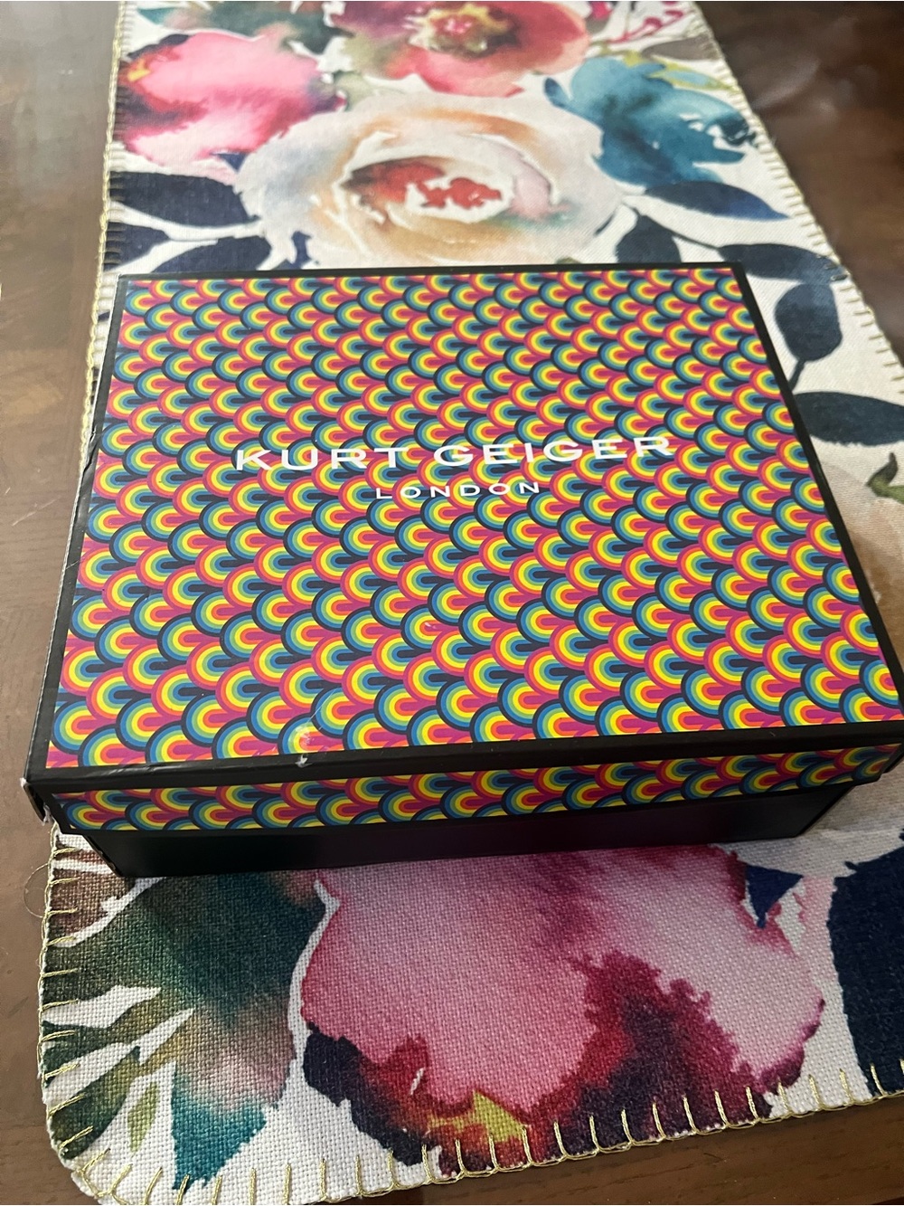 Kurt Geiger Kids Shoes Box - Rainbow Pattern